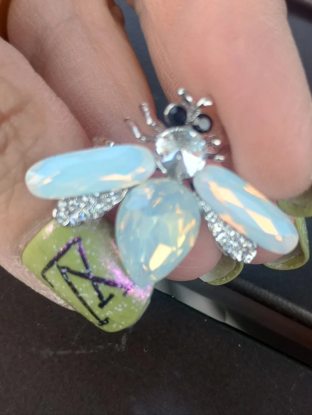 Elegant Blue Crystal Bee Brooch - Women's Jewelry